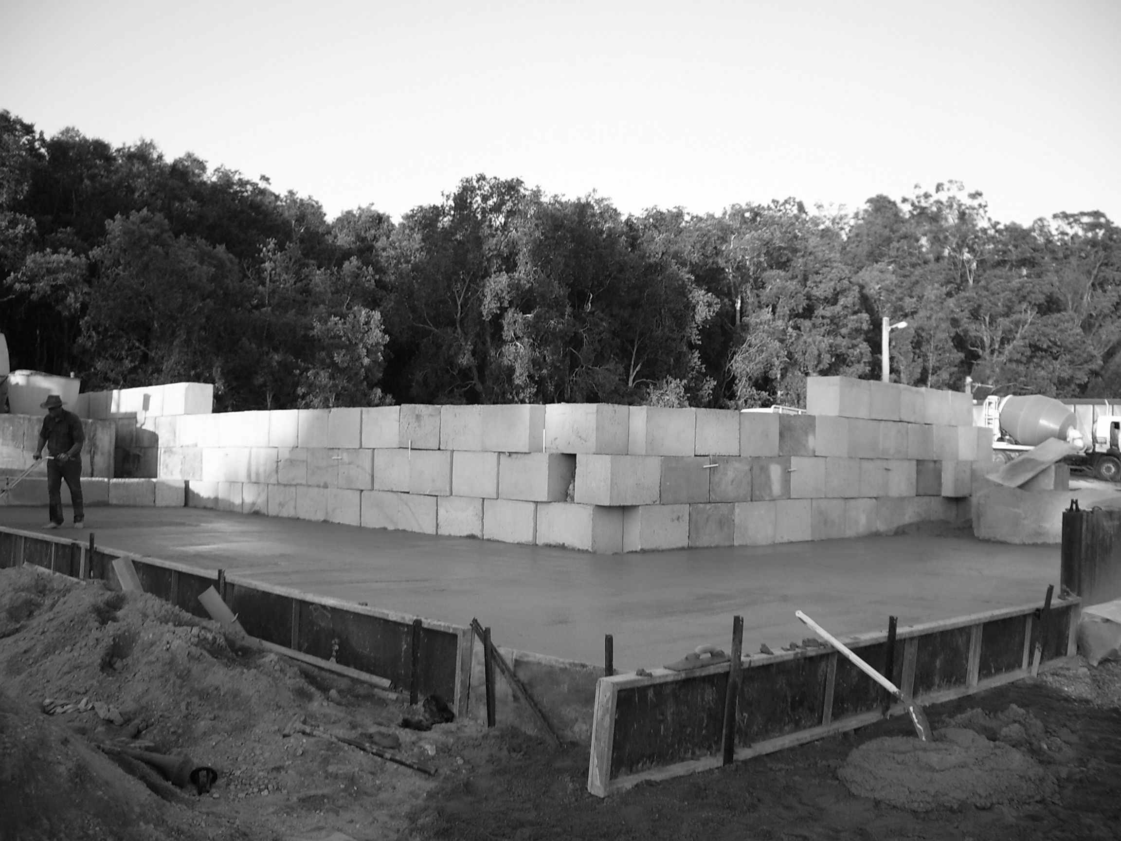 concrete recycling tank